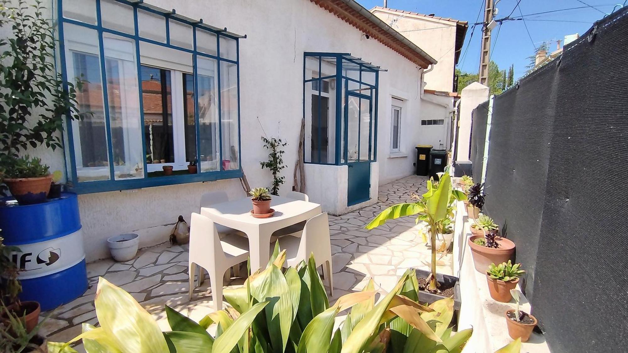 Charmante Maison T2 De Plein Pied Avec Exterieur Calme Aux Arenes Villa Béziers Eksteriør bilde